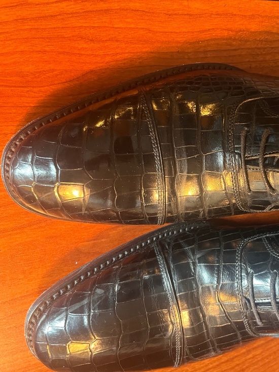 Caporicci Alligator cap-toe shoes size 9 1/2 main image 10
